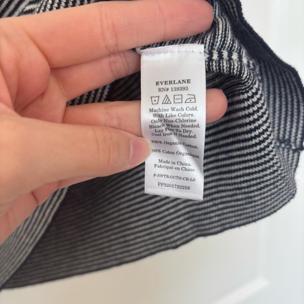 Everlane Striped Lightweight Sweater - Picture 5 of 6